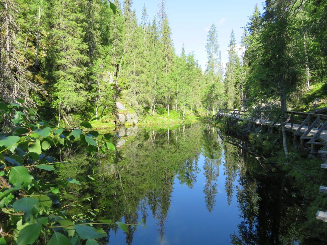 Land of the Midnight Sun